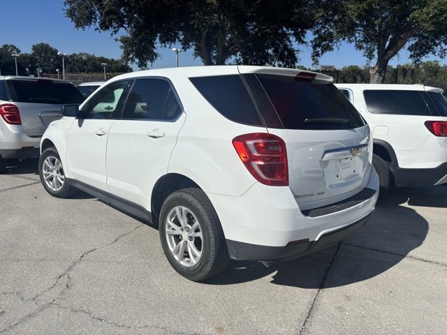 2017 Chevrolet Equinox LS photo 4
