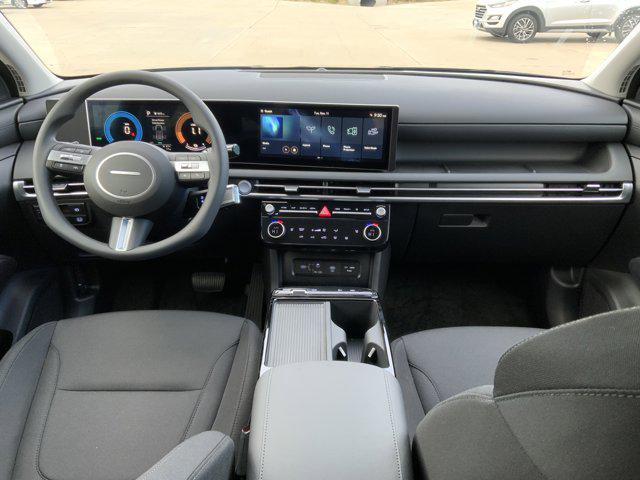 2026 Hyundai Tucson Hybrid SEL photo 4