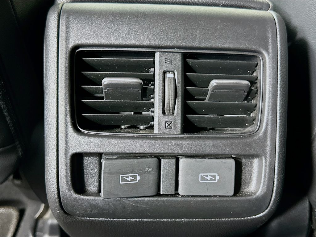 2022 Honda Accord 2.0T Sport photo 25