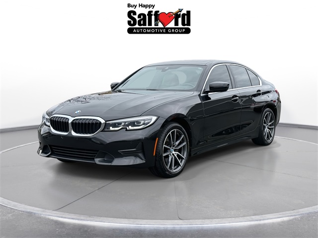 2021 BMW 3 Series 330i's photo