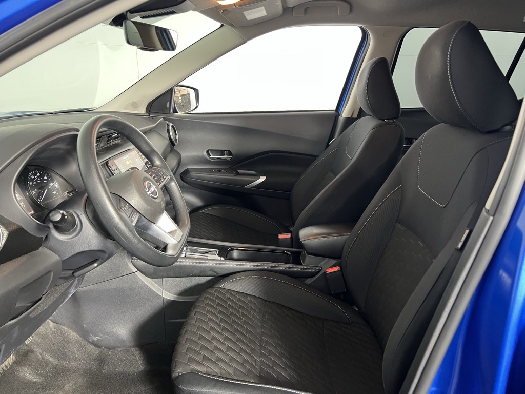 2023 Nissan Kicks SV photo 18