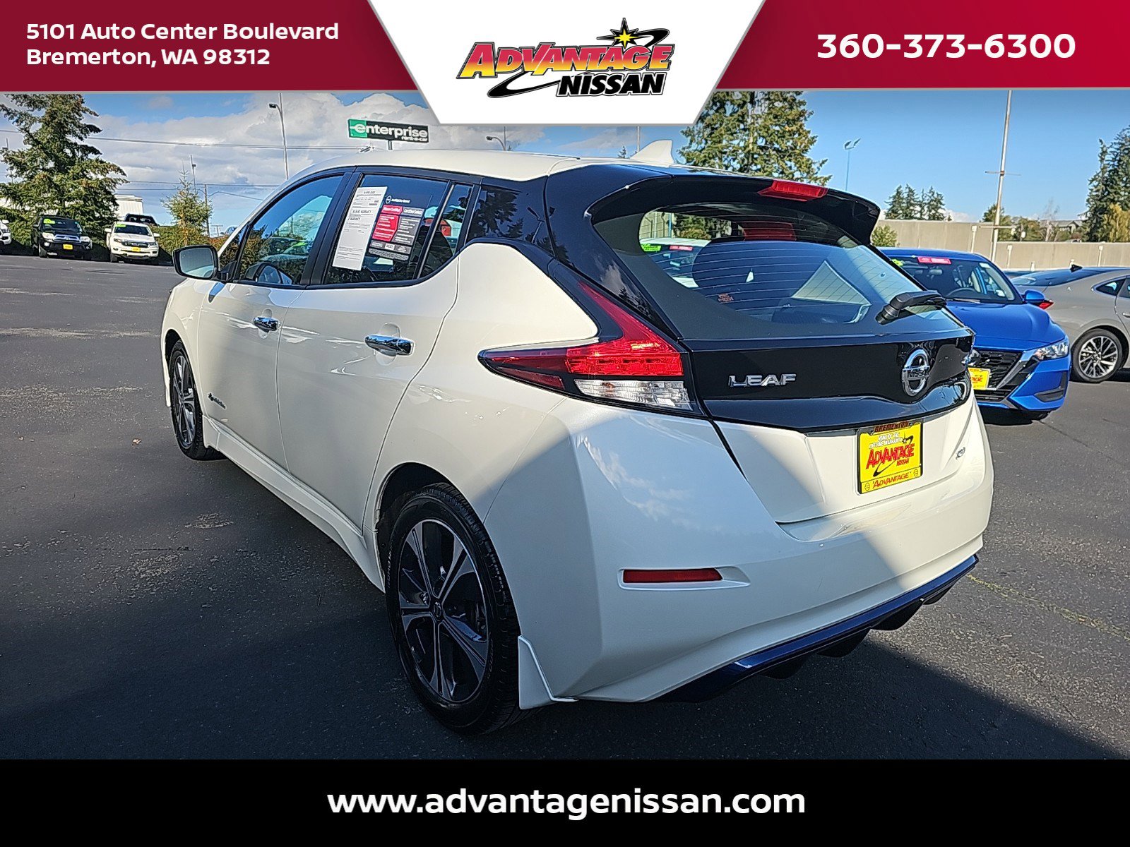 2019 Nissan Leaf SV photo 3