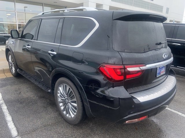 2018 Infiniti QX80 photo 2