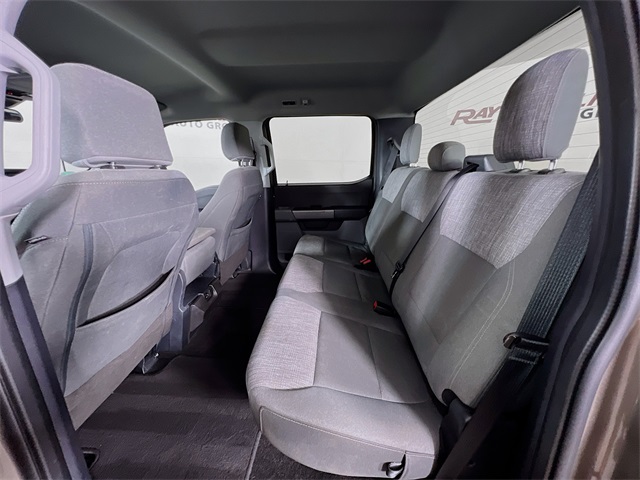 2023 Ford F-150 XLT photo 21