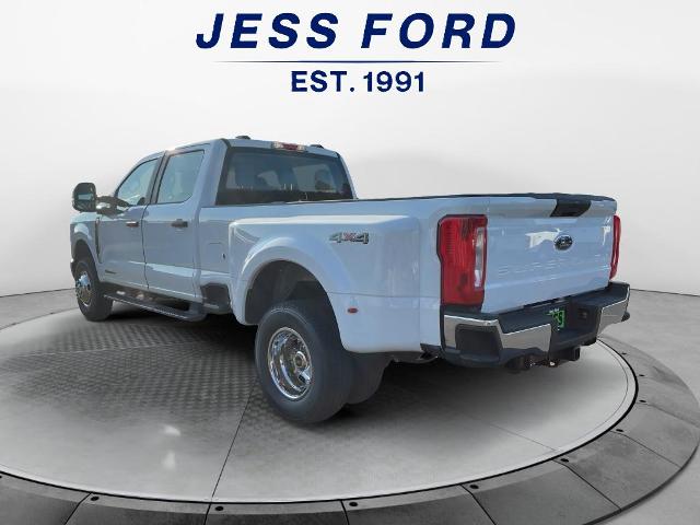 2026 Ford F-350 XL photo 2