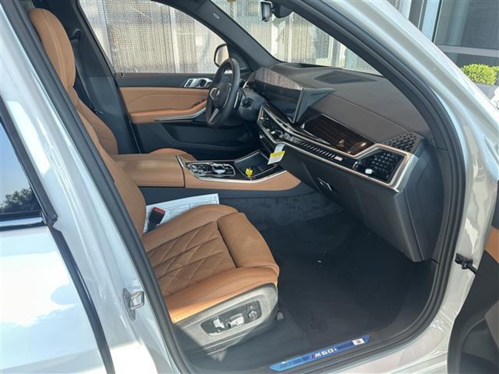 2026 Bmw X5 M60i photo 14