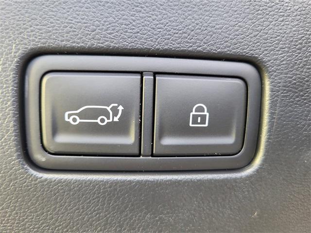 2026 Hyundai Ioniq SEL photo 23