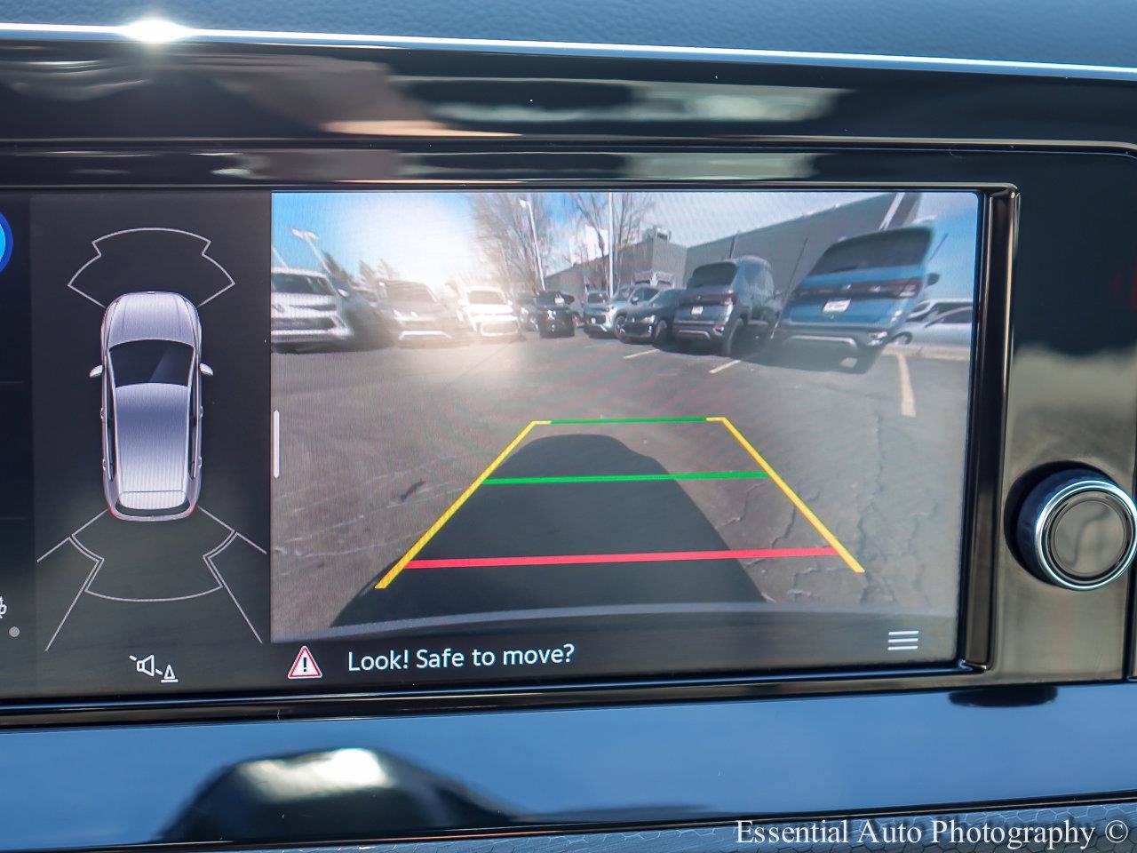 2023 VOLKSWAGEN GOLF GTI - Image 13