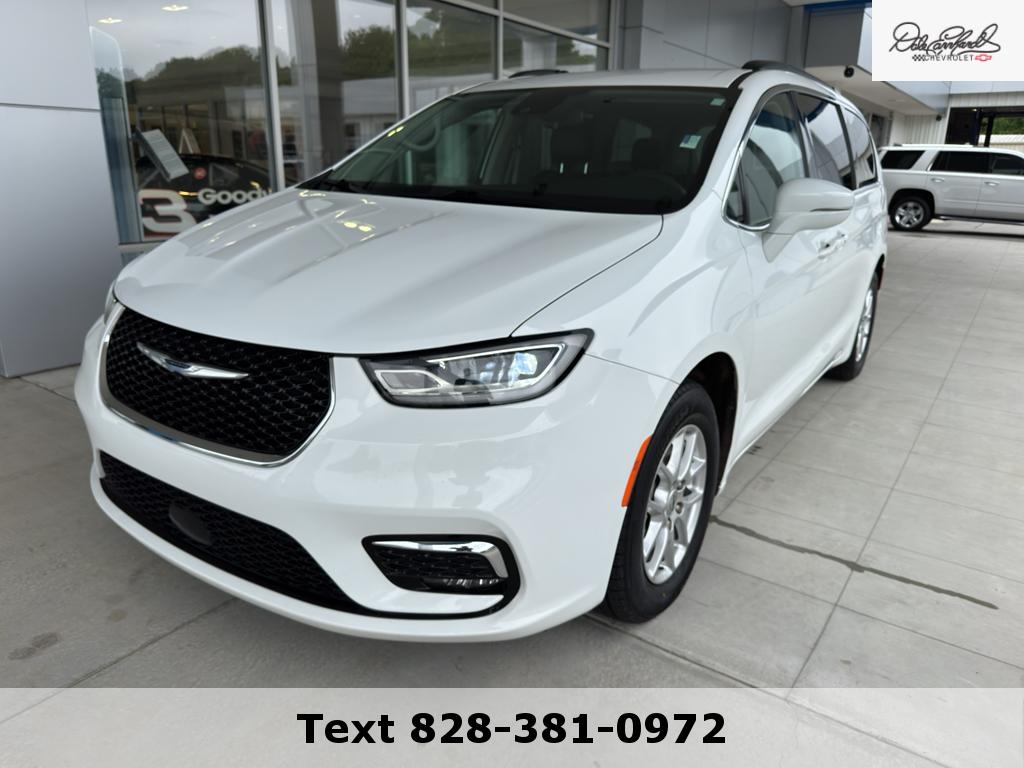 Used 2022 Chrysler Pacifica Touring L with VIN 2C4RC1BGXNR158180 for sale in Newton, NC