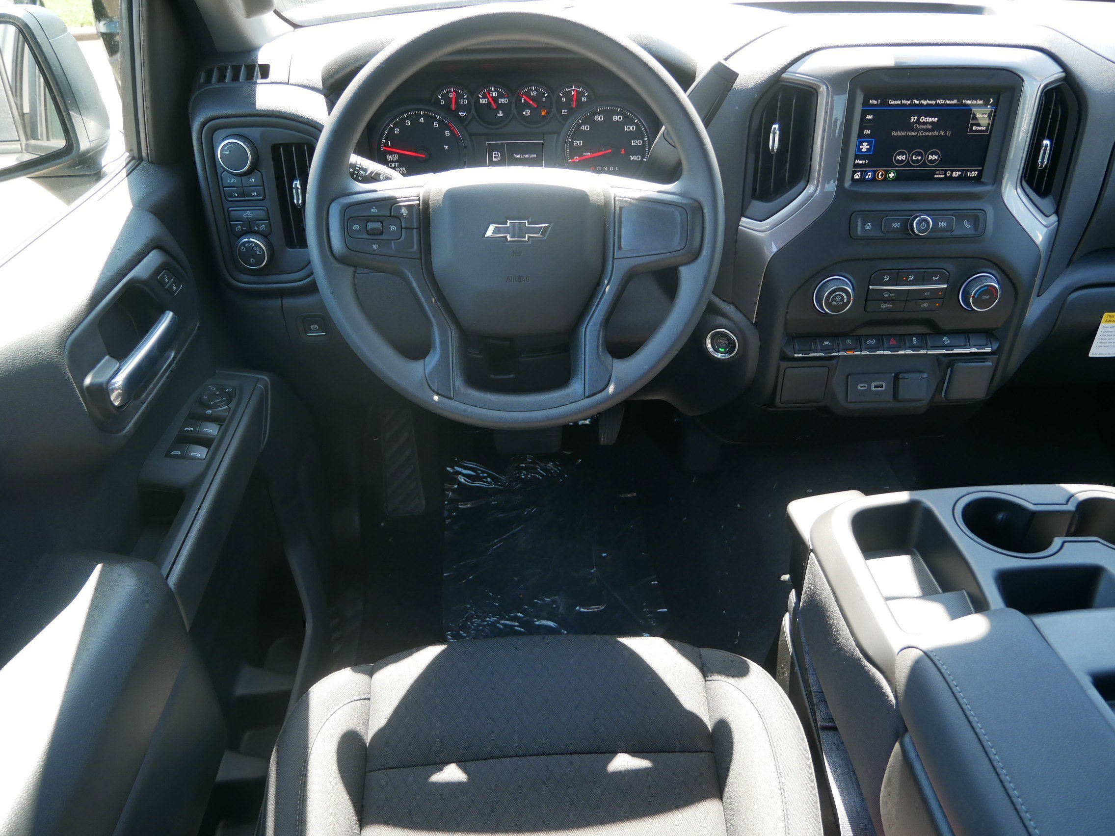 2026 Chevrolet Silverado 1500 Custom Trail Boss photo 7