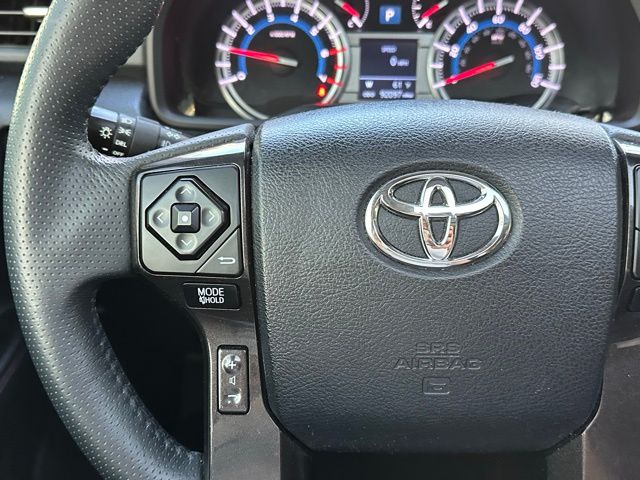 2019 Toyota 4Runner TRD Off-Road Premium photo 19
