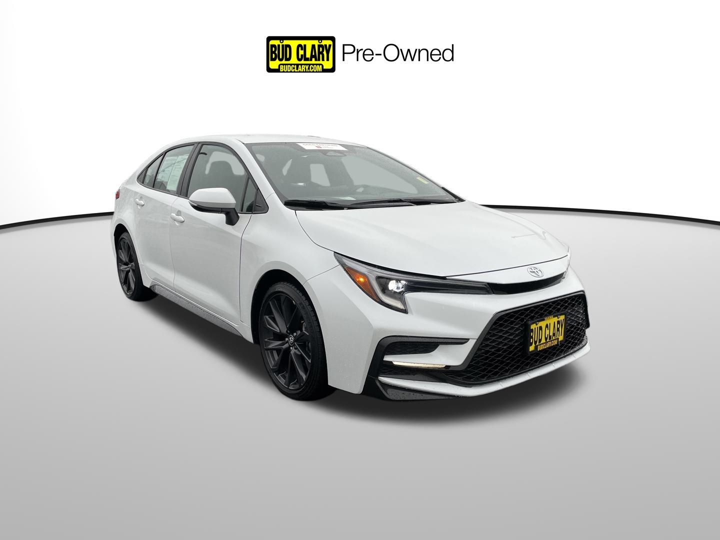 2025 Toyota Corolla SE's photo