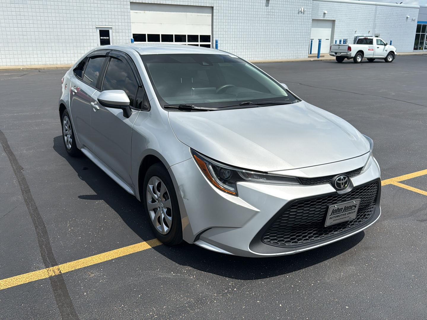 Used 2020 Toyota Corolla LE with VIN 5YFEPRAE2LP086485 for sale in Corydon, IN