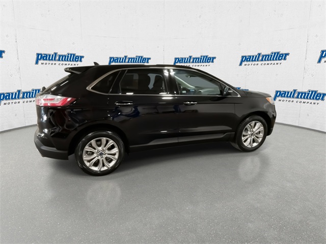 2022 Ford Edge Sport Titanium photo 12