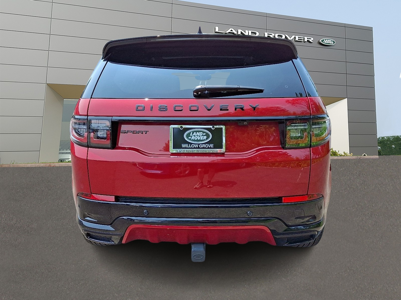 2025 Land Rover Discovery Sport Dynamic SE photo 4