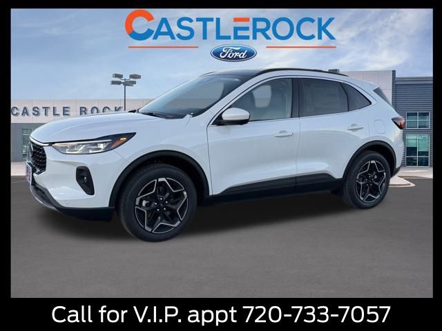 2025 Ford Escape Platinum's photo