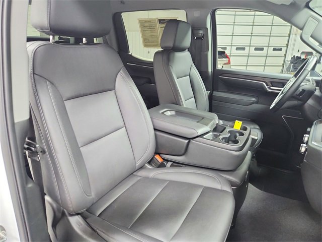 2025 Gmc Sierra 1500 SLT photo 39