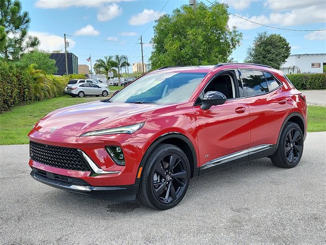 2025 Buick Envision Sport Touring photo 2