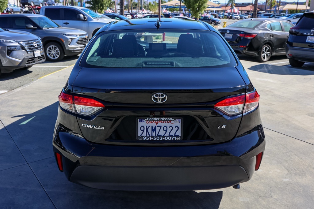 2024 Toyota Corolla LE photo 3