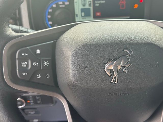 2024 Ford Bronco Outer Banks photo 24