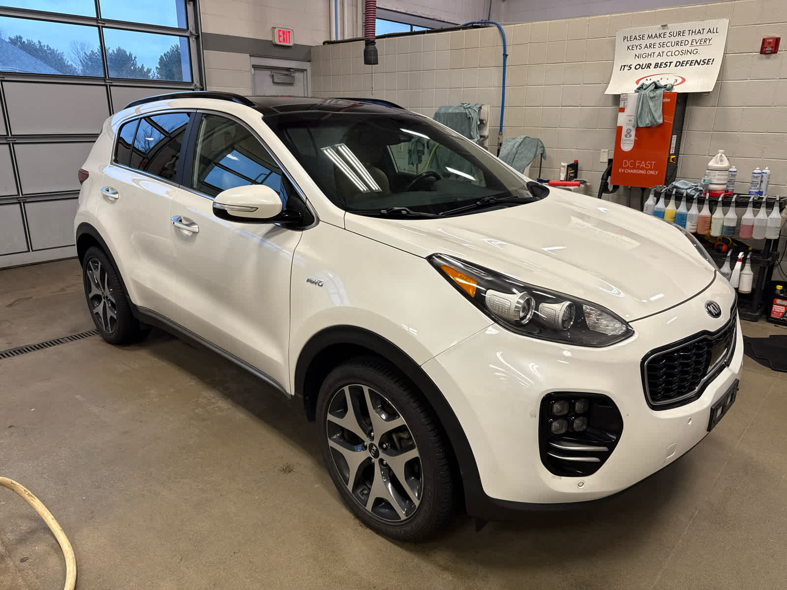 2019 Kia Sportage SX's photo