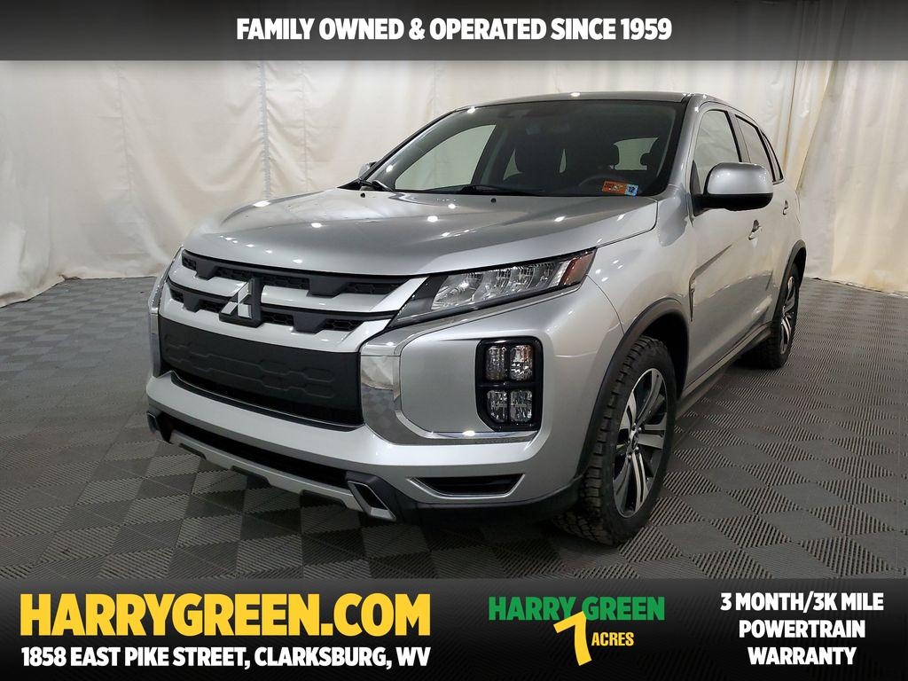 2024 Mitsubishi Outlander Sport ES's photo