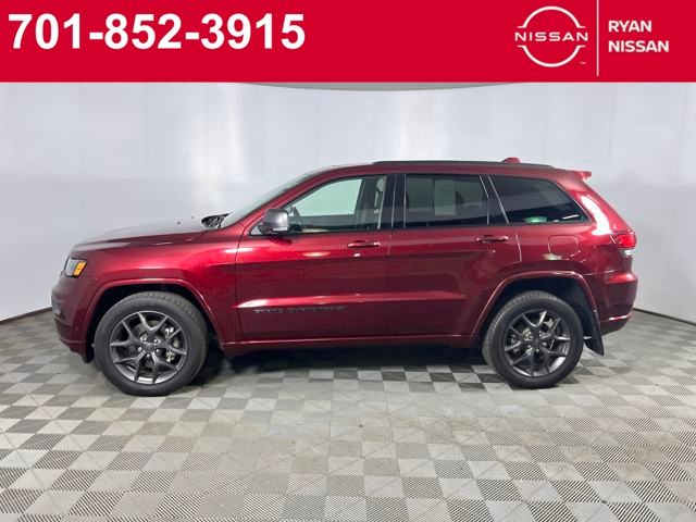 2021 Jeep Grand Cherokee Anniversary Edition photo 9