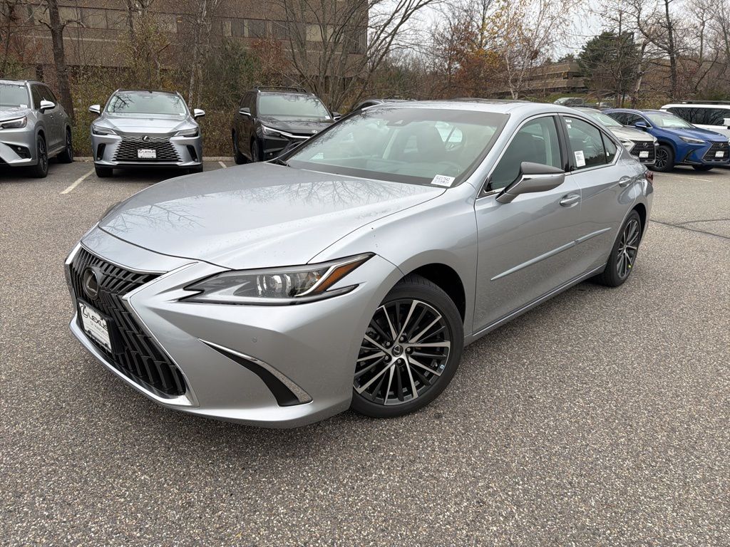 2025 Lexus ES 350's photo