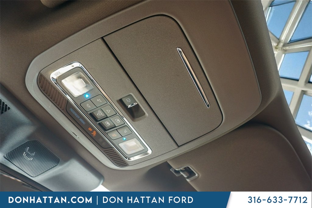 2025 Ford F-150 King Ranch photo 10