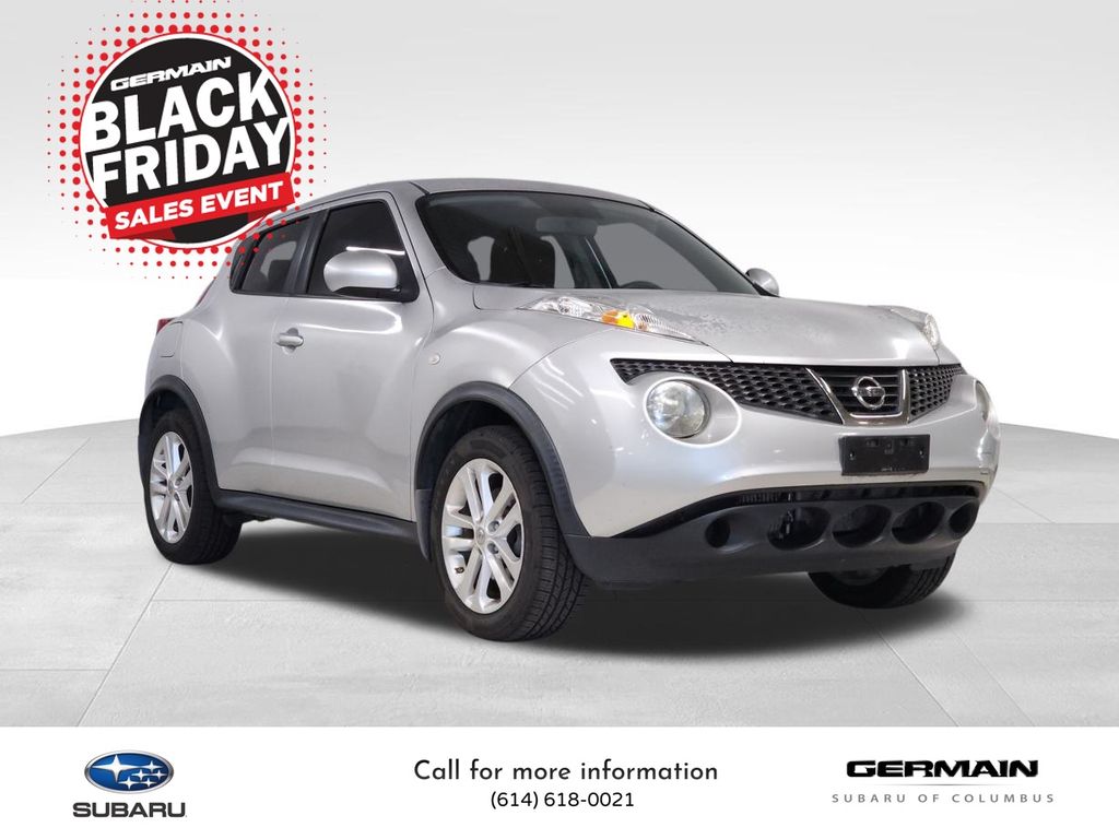 2013 Nissan Juke S photo 2