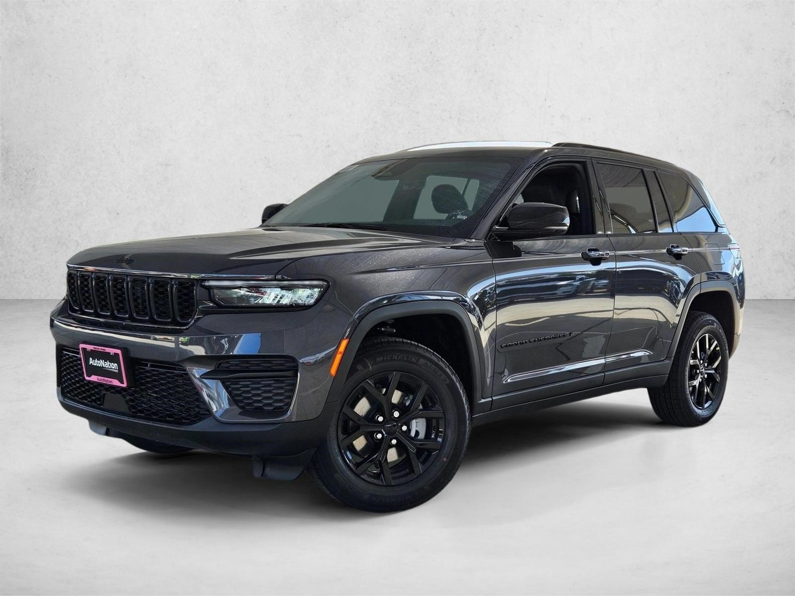 2025 Jeep Grand Cherokee Altitude's photo
