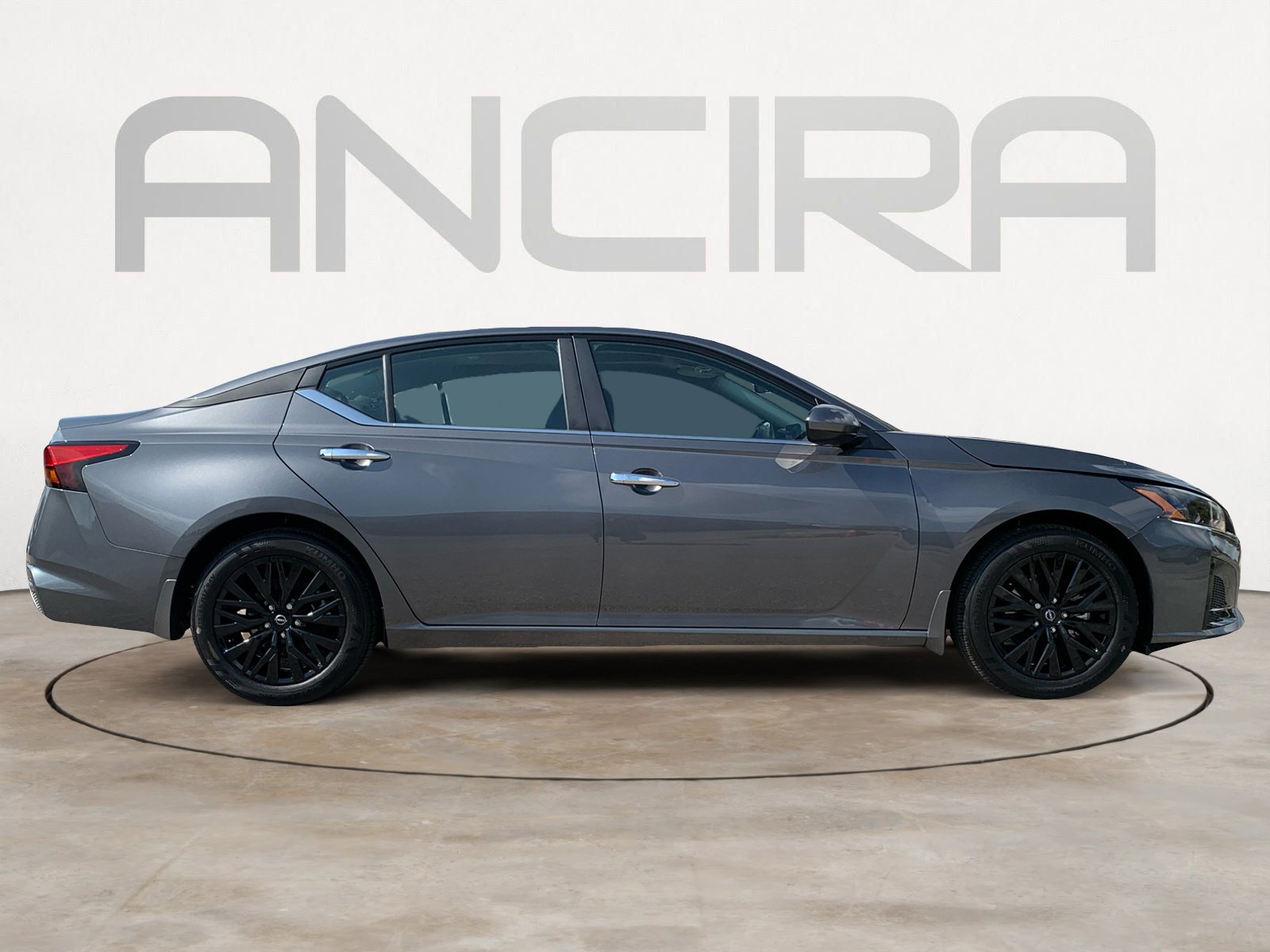 2025 Nissan Altima SV photo 10