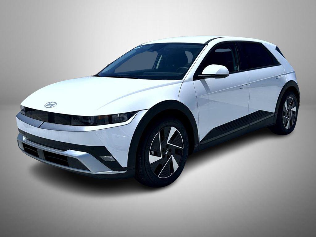 2025 Hyundai IONIQ 5 SE's photo