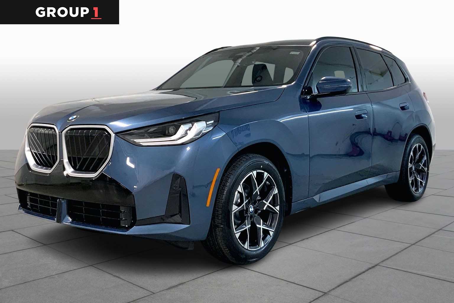 2026 BMW X3 30's photo