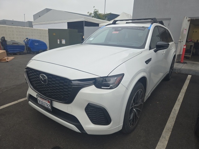 2025 Mazda CX-70 Premium Plus Package's photo