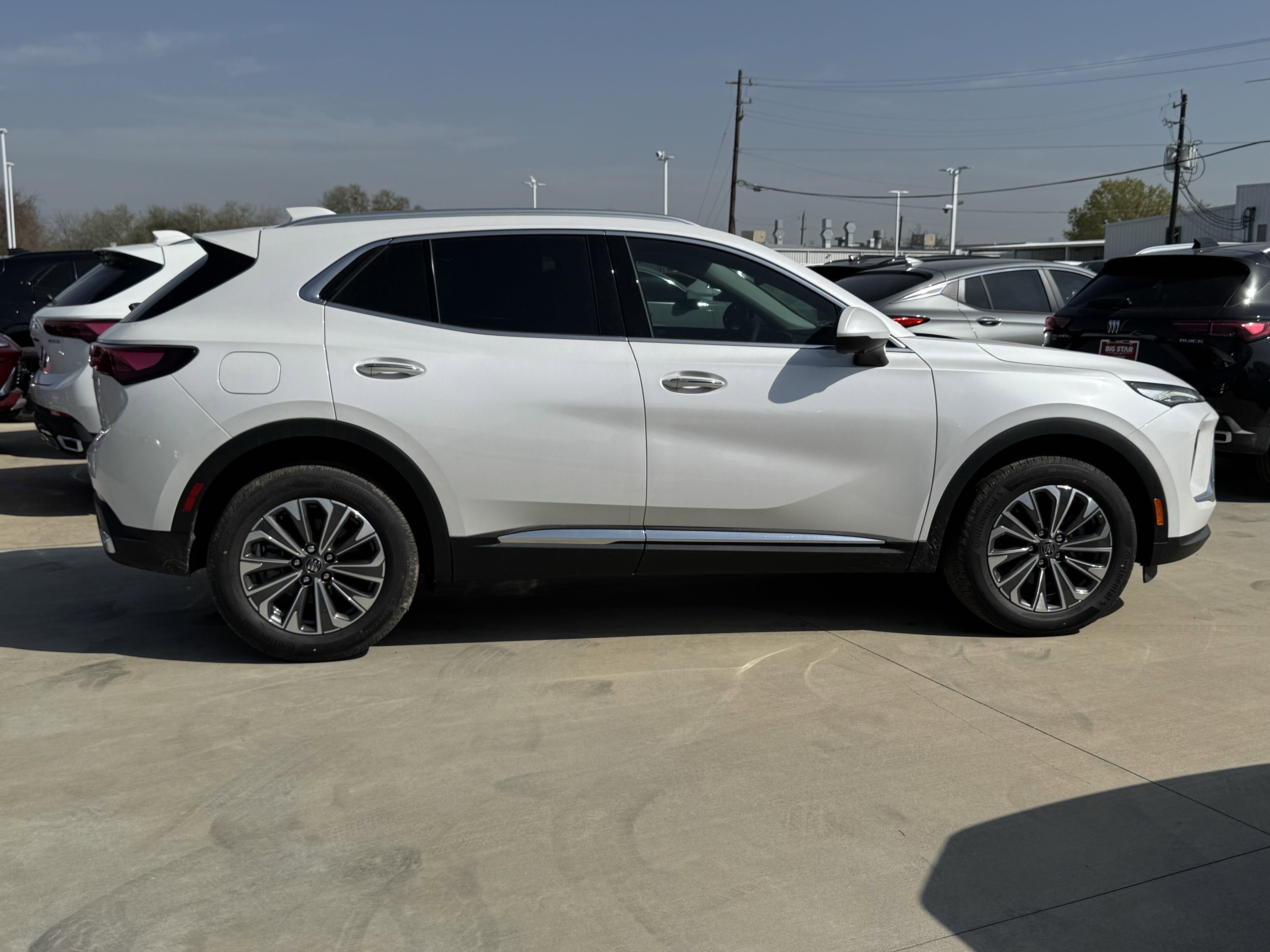 2025 Buick Envision Preferred photo 7