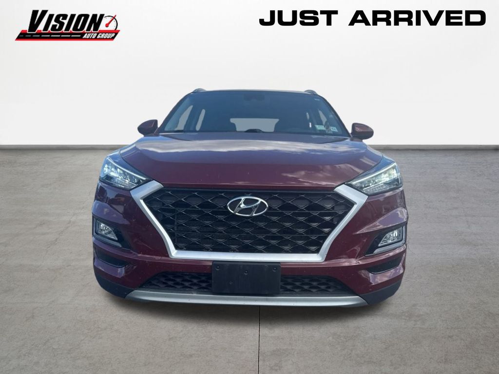 2019 Hyundai Tucson Sport photo 2