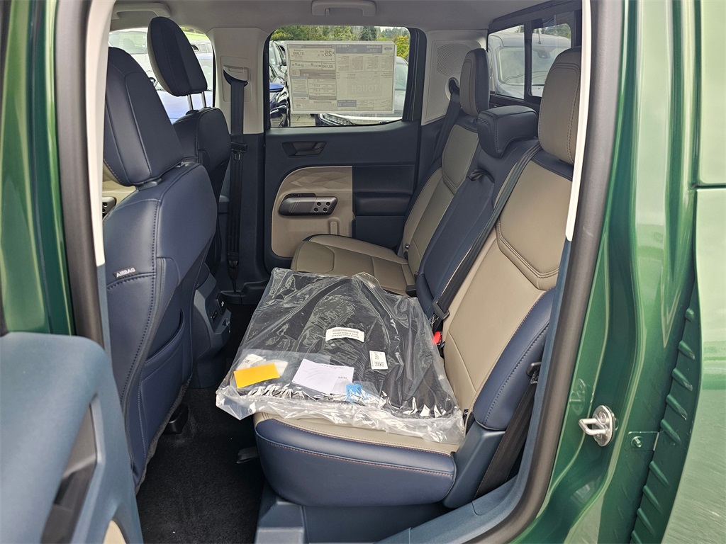 2025 Ford Maverick Lariat photo 16