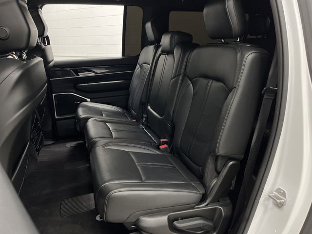 2023 Jeep Wagoneer L Base photo 28