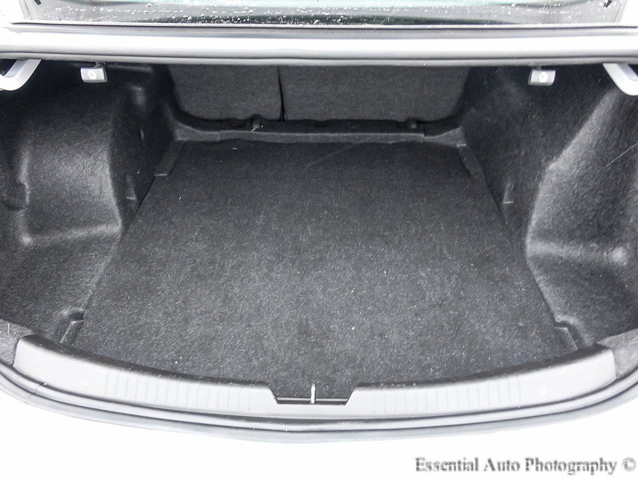 2018 CHEVROLET MALIBU - Image 18