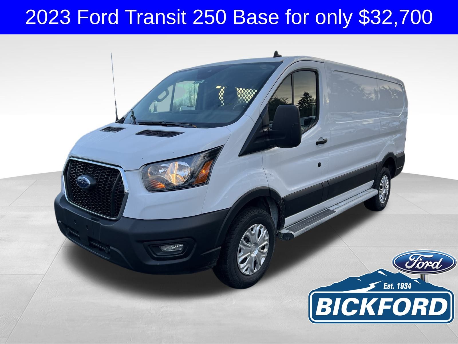 2023 Ford Transit Van Base's photo