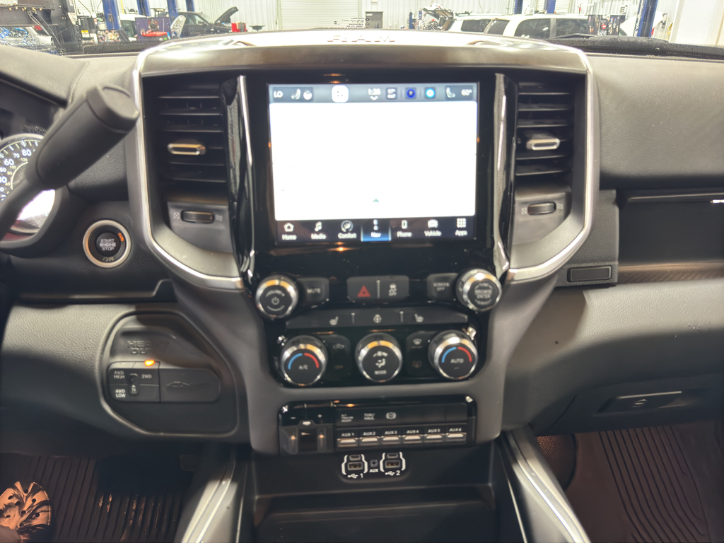2024 Ram 3500 Big Horn photo 29