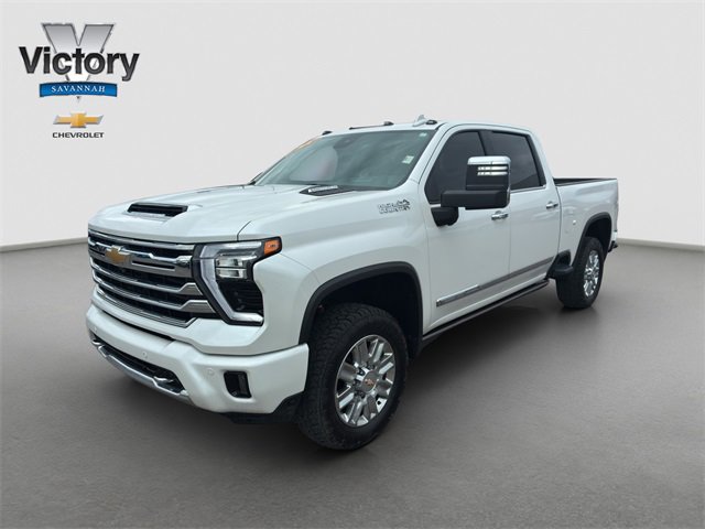2024 Chevrolet Silverado High Country photo 3