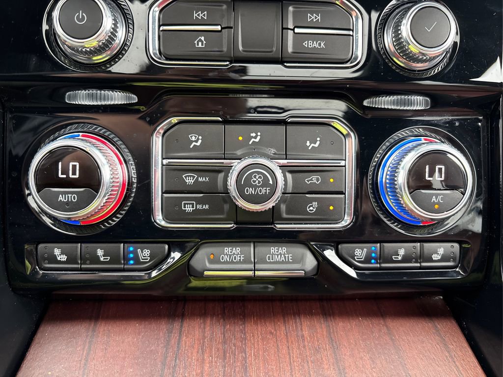 2024 Gmc Yukon Denali Ultimate photo 42