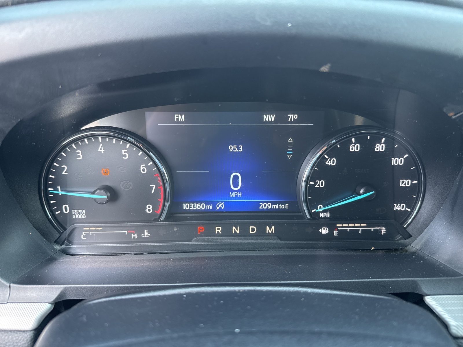 2020 Ford Explorer XLT photo 4