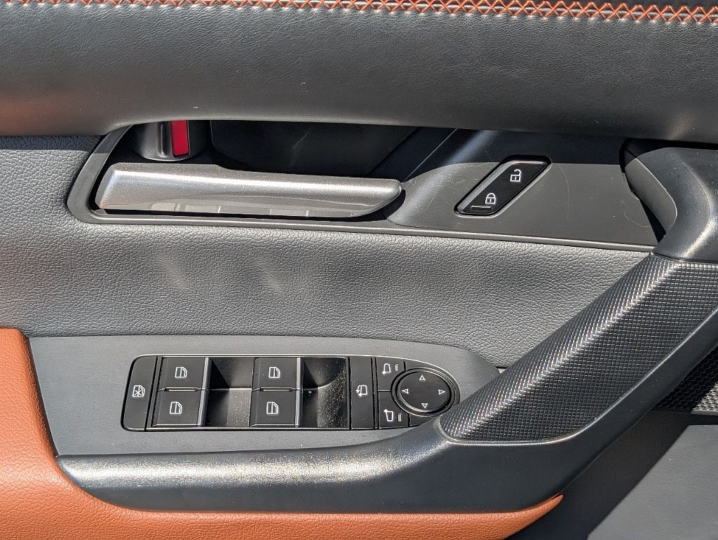 2025 Mazda CX-50 Meridian Edition photo 22