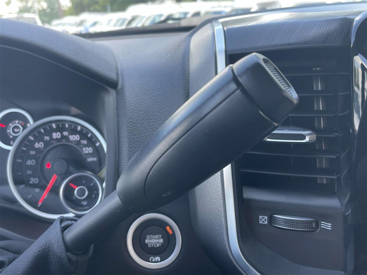 2025 Ram 2500 Big Horn photo 16