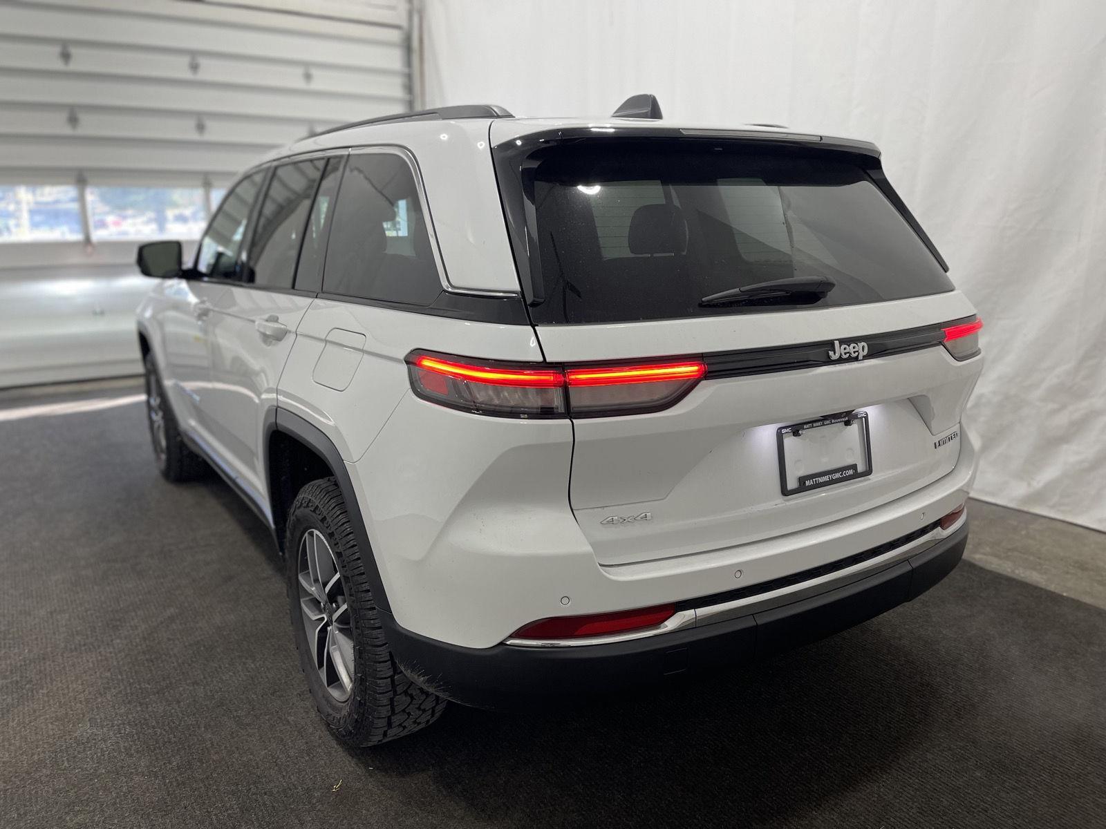 2022 Jeep Grand Cherokee Limited photo 6