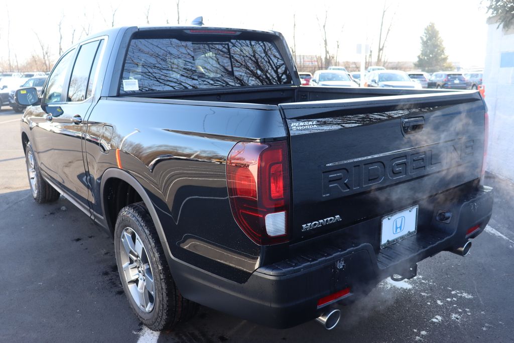 2025 Honda Ridgeline RTL photo 2