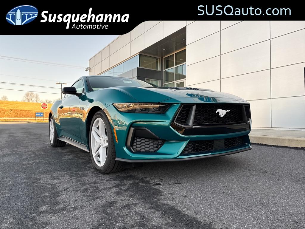 2026 Ford Mustang GT Premium's photo